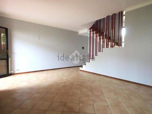 Villetta a schiera in vendita di 189 m² in Via Massimiliano Kolbe, 17