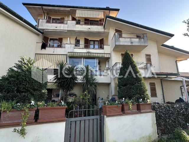 Villetta a schiera in vendita di 190 m² in Via dei Castagni
