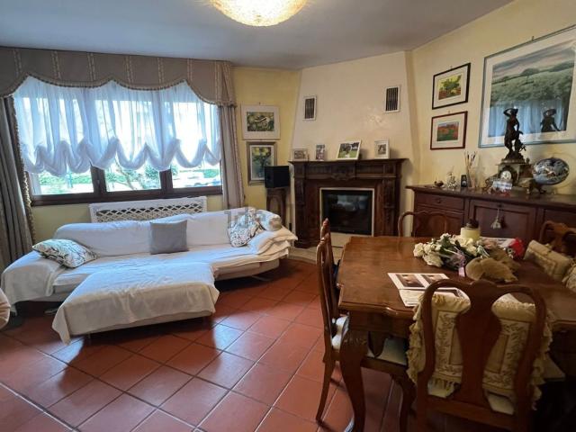 Villetta a schiera in vendita di 190 m² in Via Fratelli Cavanis, 38