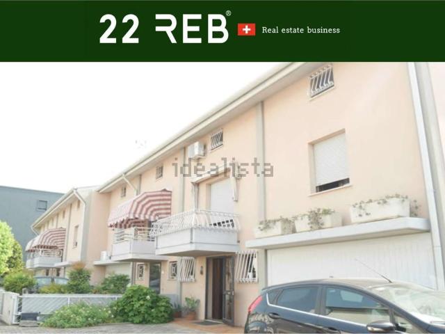 Villetta a schiera in vendita di 190 m² in Via San Lazzaro