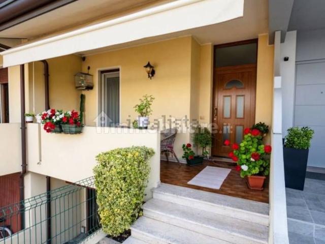 Villetta a schiera in vendita di 190 m² in Viale delle Querce