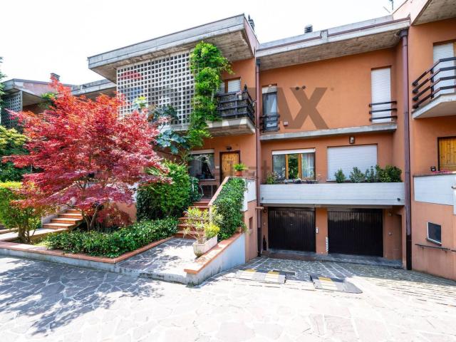 Villetta a schiera in vendita di 190 m² in Strada Pilastrello, 8