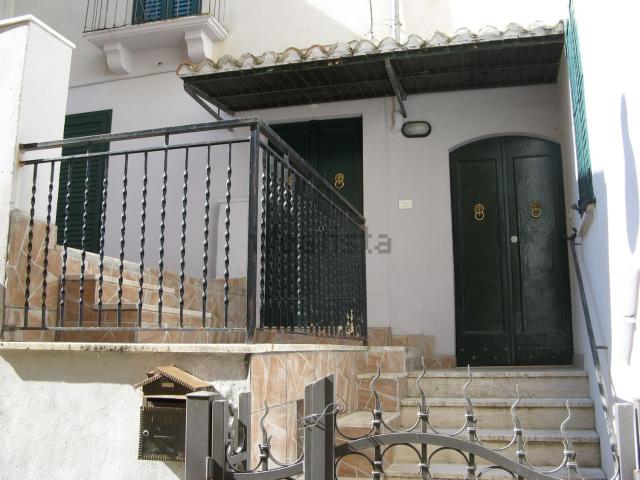 Villetta a schiera in vendita di 191 m² in Corso Mazzini, Vico III, 13