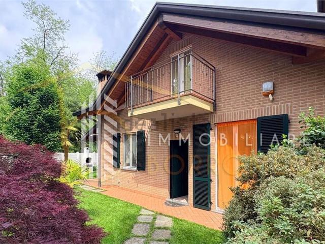 Villetta a schiera in vendita di 192 m²