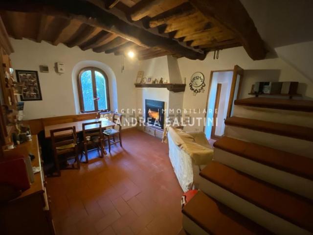 Villetta a schiera in vendita di 193 m² in Via del Leccio