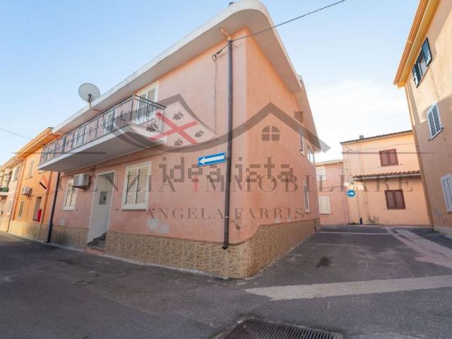 Villetta a schiera in vendita di 193 m² in Via Iglesias