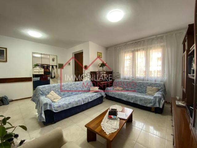 Villetta a schiera in vendita di 193 m² in Via Sandro Pertini, 23