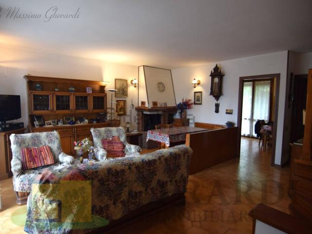 Villetta a schiera in vendita di 194 m² in Via Comacchio, 107