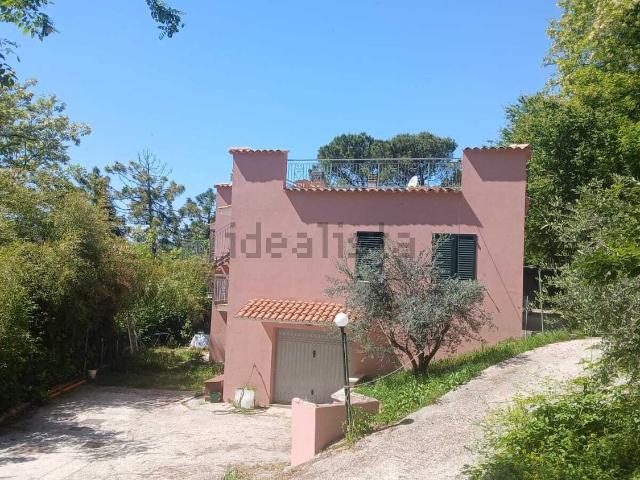 Villetta a schiera in vendita di 194 m² in Via Cà Muratore