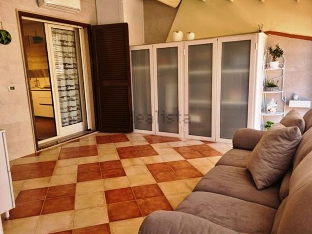 Villetta a schiera in vendita di 194 m² in Via Mauro dell&apos Olio