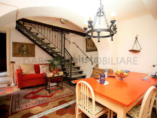 Villetta a schiera in vendita di 195 m² in Via dei Colli