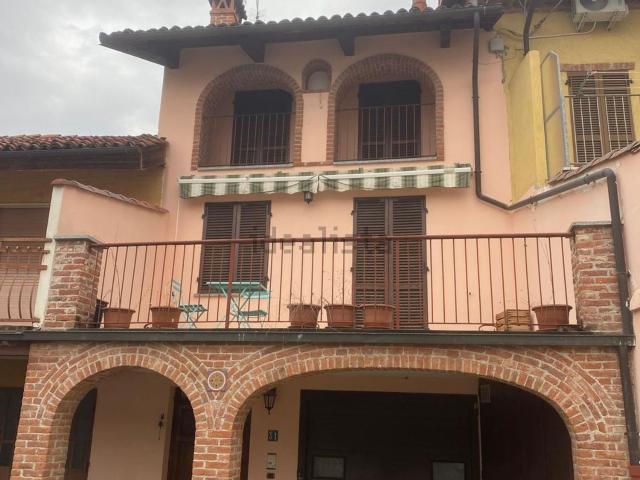 Villetta a schiera in vendita di 195 m² in Via Provvidenza