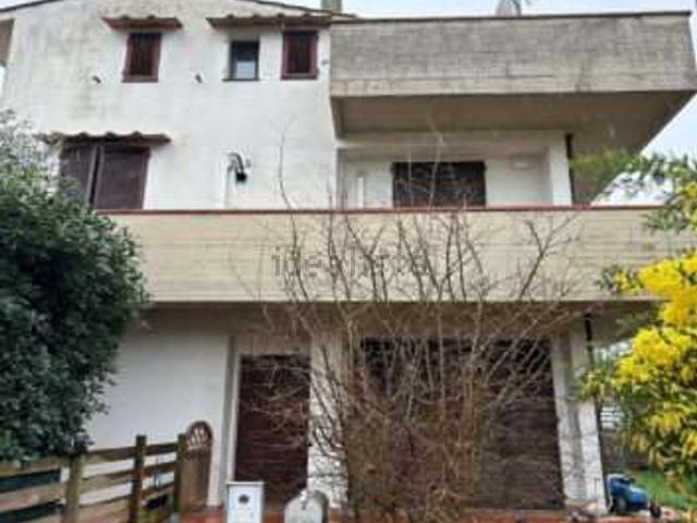Villetta a schiera in vendita di 196 m²