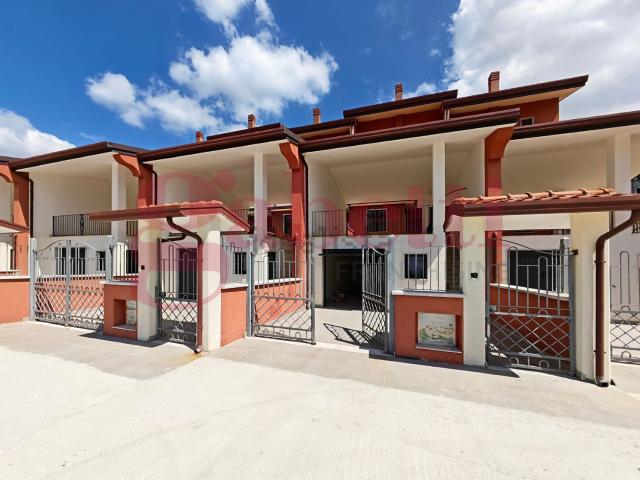 Villetta a schiera in vendita di 197 m² in Via Sant&apos Antuono, 29