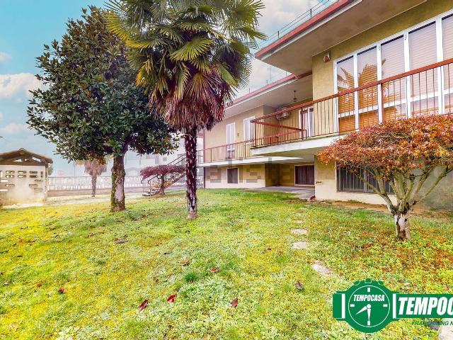 Villetta a schiera in vendita di 198 m² in Via Mentana