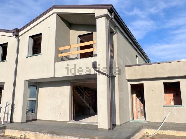 Villetta a schiera in vendita di 199 m² in Via Stradone
