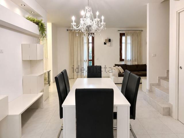Villetta a schiera in vendita di 200 m²