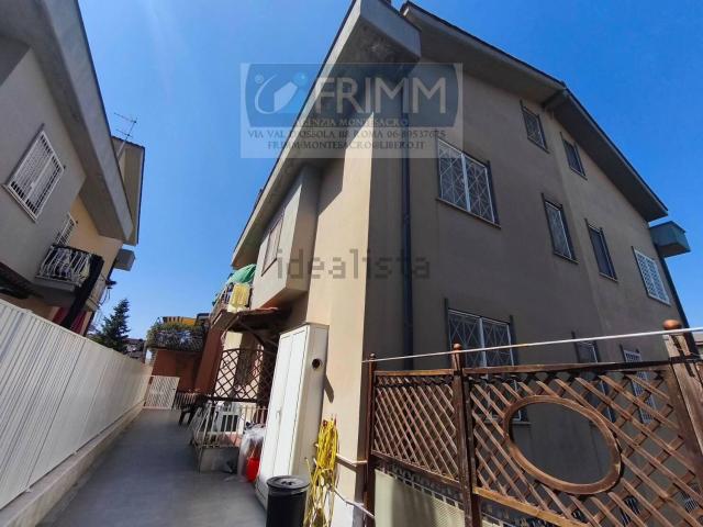 Villetta a schiera in vendita di 200 m² in Via Caprile