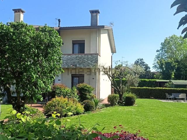 Villetta a schiera in vendita di 200 m² in Via Castellana, 1