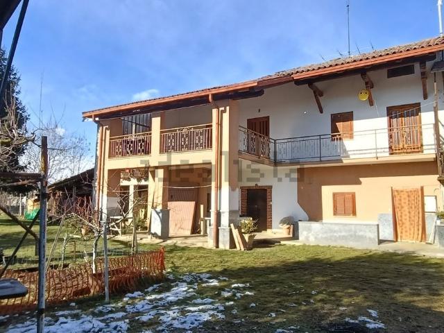 Villetta a schiera in vendita di 200 m² in Via Ceresa, 81