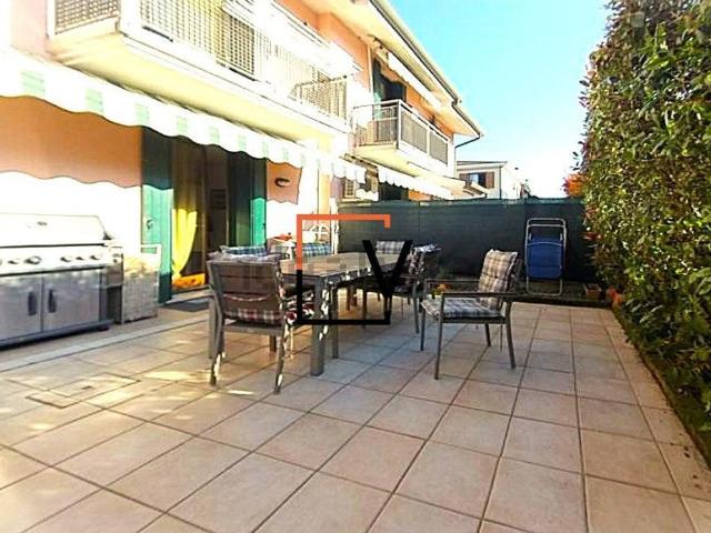 Villetta a schiera in vendita di 200 m² in Via A. Moro