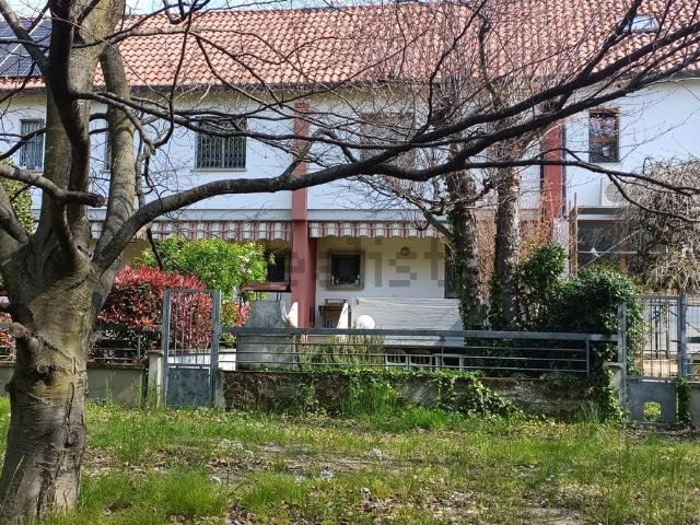 Villetta a schiera in vendita di 200 m² in Via Bartolo Rossi
