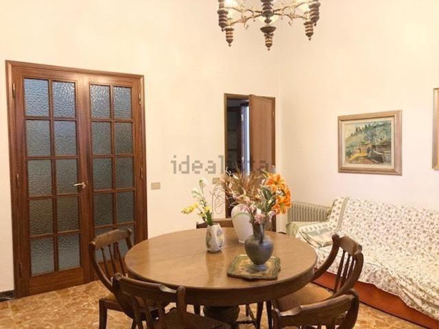 Villetta a schiera in vendita di 200 m² in Via Benvenuto Cellini