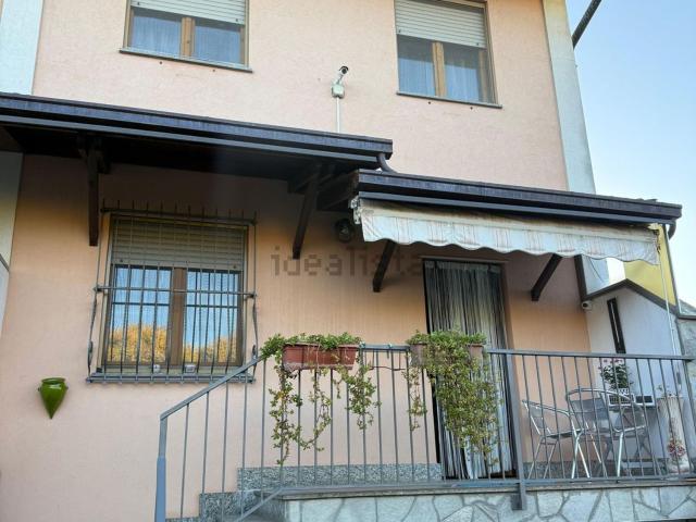 Villetta a schiera in vendita di 200 m² in Via Brodolini, 29