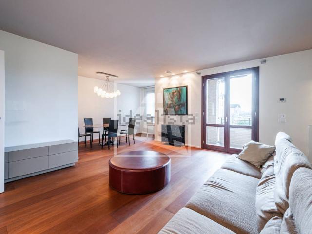 Villetta a schiera in vendita di 200 m² in Via Gattalupa