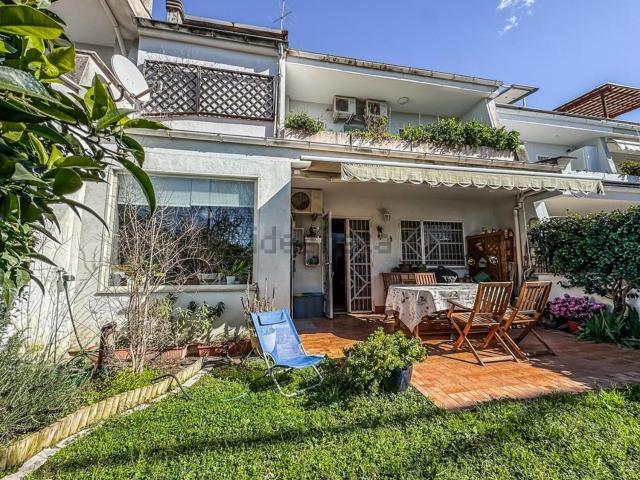 Villetta a schiera in vendita di 200 m² in Via Domenico Morelli