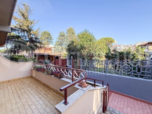 Villetta a schiera in vendita di 200 m² in Via dei Grimaldi