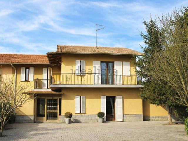 Villetta a schiera in vendita di 200 m² in Via Duca D&apos Aosta, 56