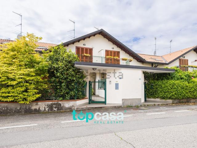 Villetta a schiera in vendita di 200 m² in Via O. Respighi, 19