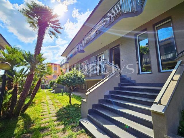 Villetta a schiera in vendita di 200 m² in Via Rodolfo Morandi, 6