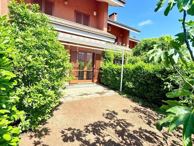 Villetta a schiera in vendita di 200 m² in Via Remotti, 6