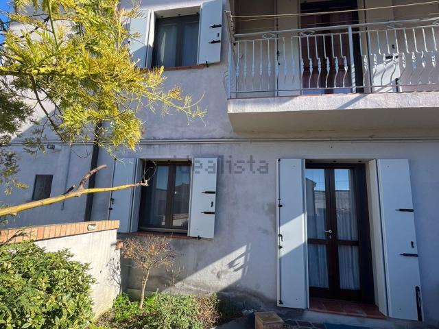 Villetta a schiera in vendita di 200 m² in Via Riviera Marconi