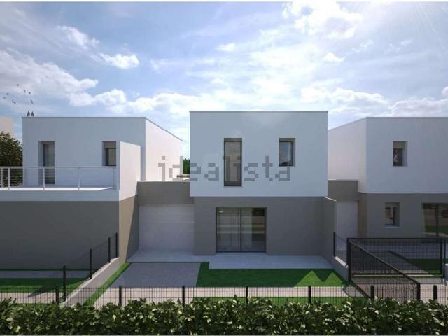 Villetta a schiera in vendita di 200 m² in Via Vegri