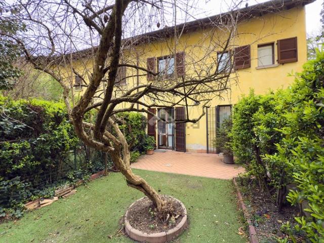 Villetta a schiera in vendita di 202 m² in Via Piè del Dosso, 15