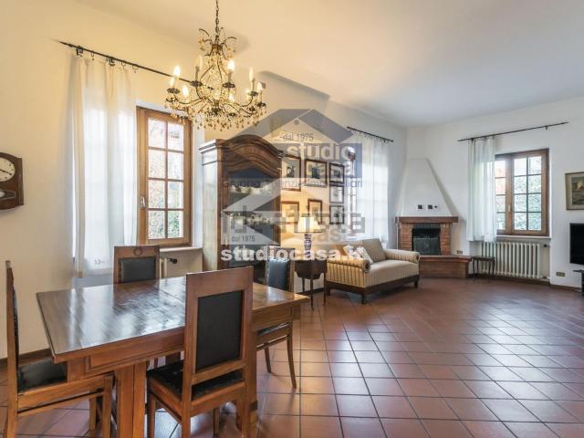 Villetta a schiera in vendita di 203 m² in Via Isonzo, 5