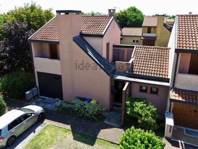 Villetta a schiera in vendita di 204 m² in Via Daniele Manin, 11