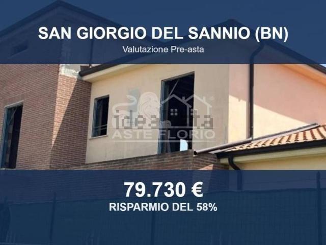 Villetta a schiera in vendita di 205 m² in Via Bosco Lupino