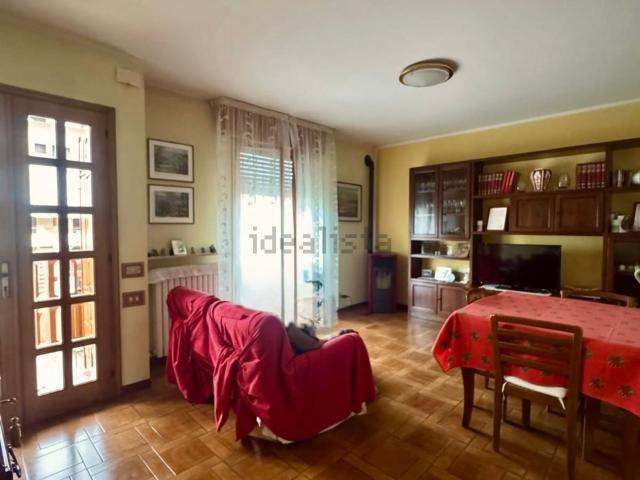 Villetta a schiera in vendita di 207 m² in Via Enrico Berlinguer