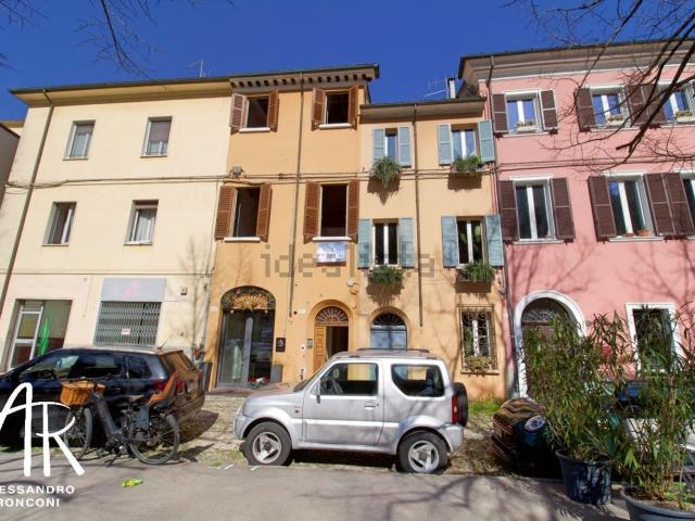 Villetta a schiera in vendita di 209 m² in Viale Jacopo Mazzoni, 27