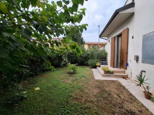 Villetta a schiera in vendita di 210 m²