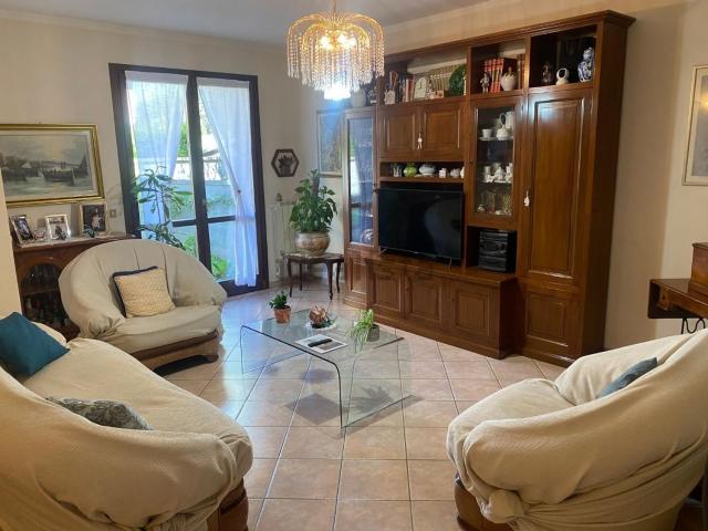 Villetta a schiera in vendita di 210 m²