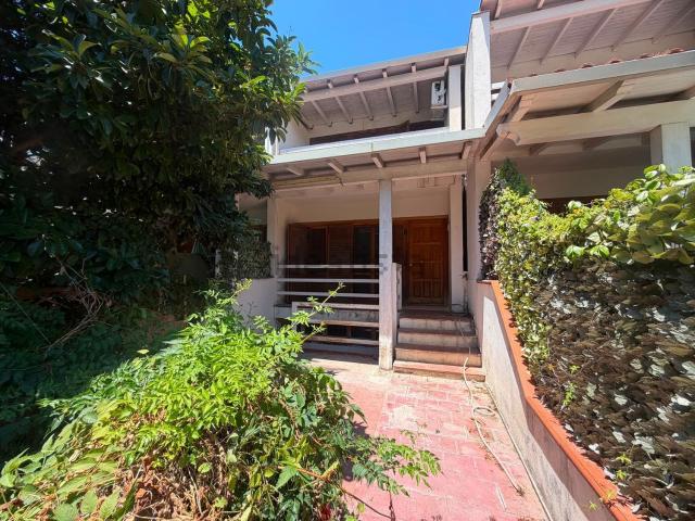 Villetta a schiera in vendita di 210 m² in Via Chirone, 93