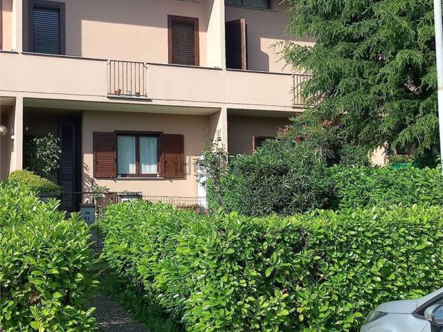 Villetta a schiera in vendita di 210 m² in Via Claudio Monteverdi