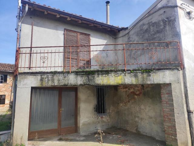 Villetta a schiera in vendita di 210 m² in Vicolo Vittorio Alfieri, 4