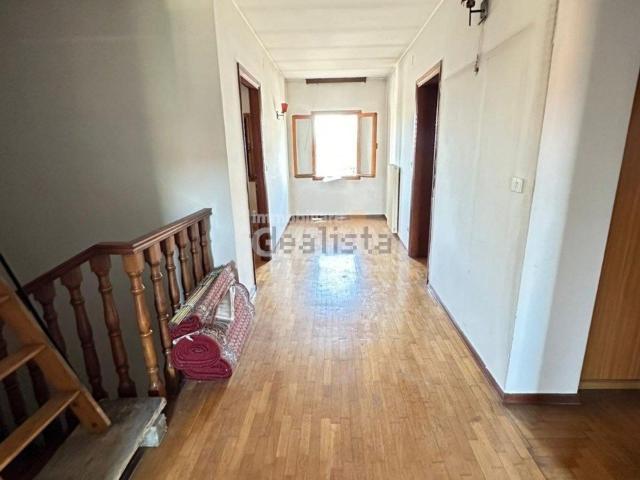 Villetta a schiera in vendita di 210 m² in Piazza Caduti per la Libertà