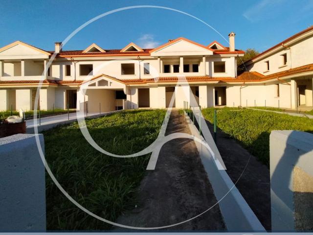 Villetta a schiera in vendita di 213 m²